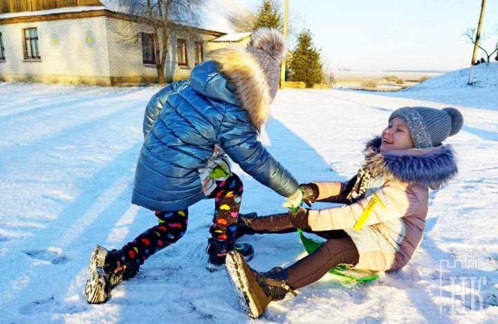 Смотрите, как в Каменце дети рады зиме