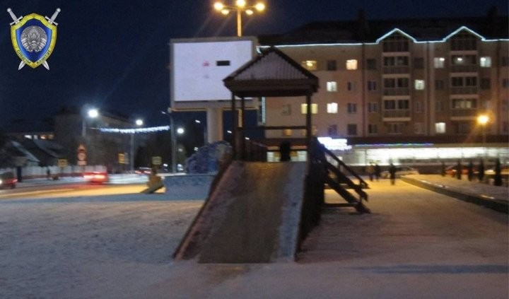 4-летний мальчик разбил голову, катаясь на тюбинге