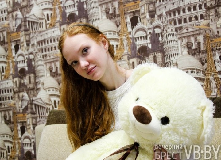 «У меня растут года». 300-тысячная жительница Бреста Виктория Станчас празднует 17-летие