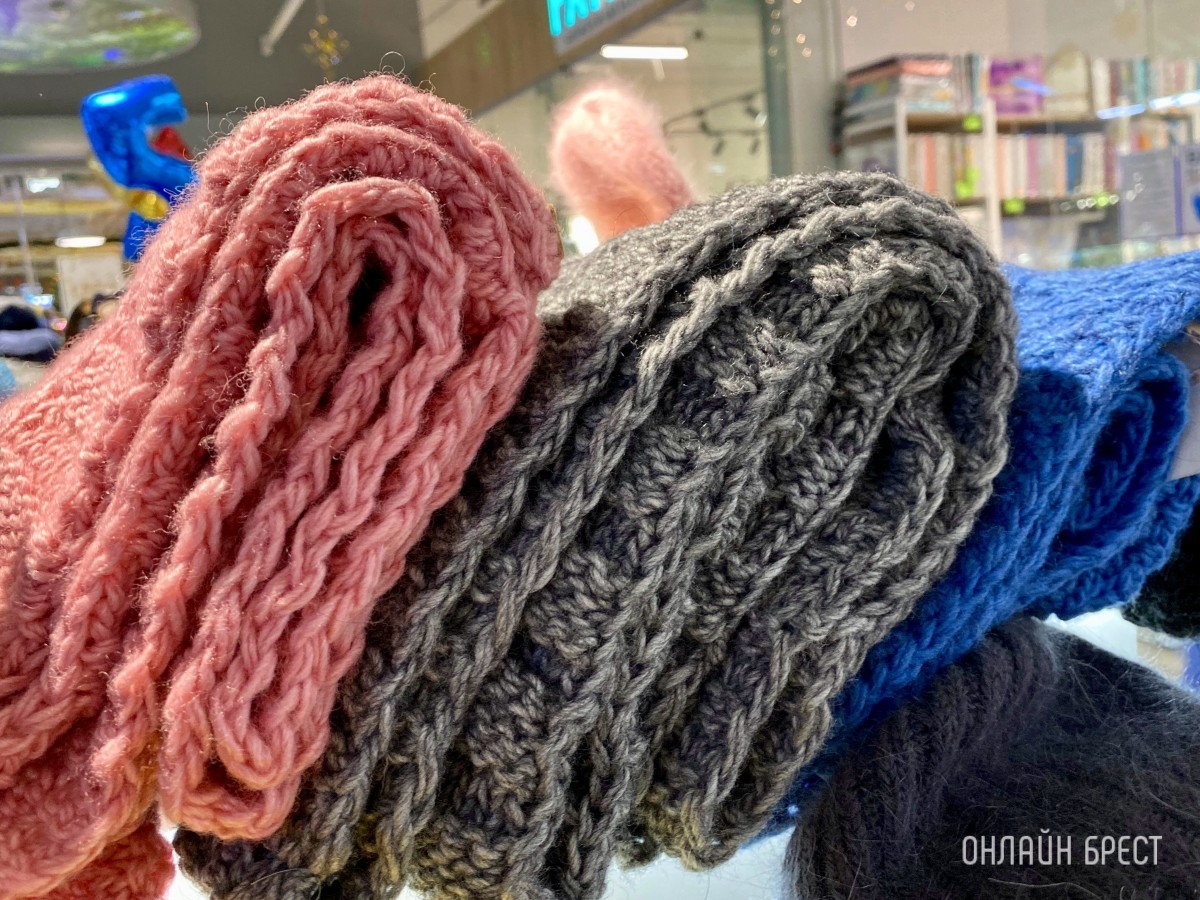 Зимние аксессуары от брестских магазинов «ШапОчкин» и «Noryalli» согревают в самые сильные морозы