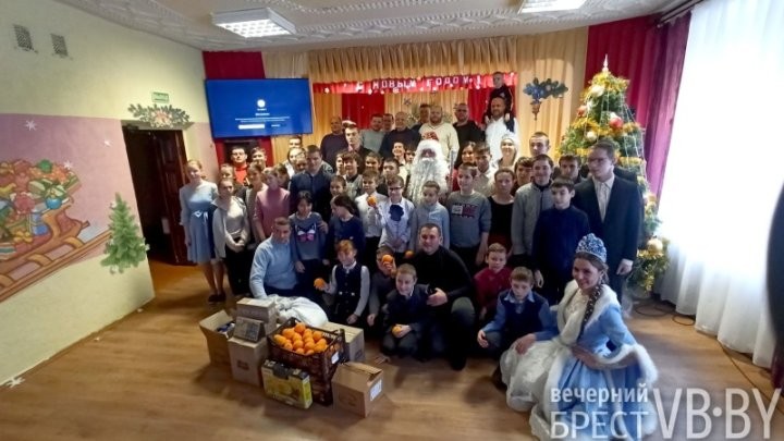 Тепло ладошки возвращает добро и веру в чудеса. Новогодняя история