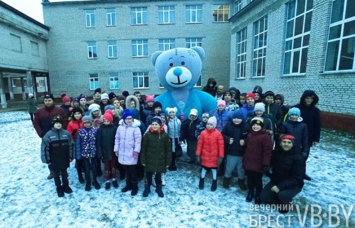 Тепло ладошки возвращает добро и веру в чудеса. Новогодняя история