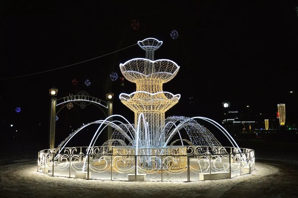 Новогодний Брест в фотографиях: как выглядит город перед праздниками