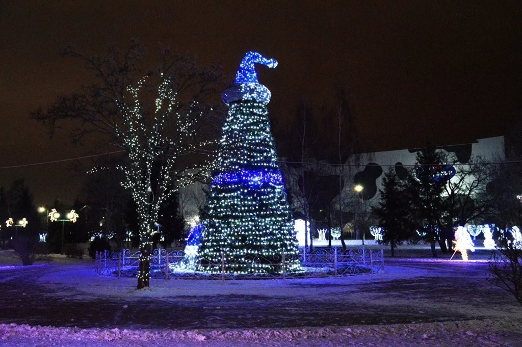 Новогодний Брест в фотографиях: как выглядит город перед праздниками