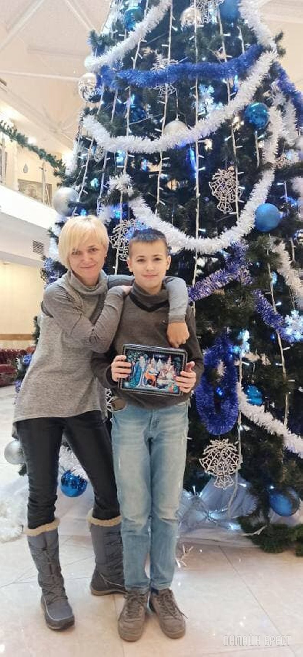 В Брестском театре кукол прошло новогоднее представление для детей Российских соотечественников проживающих в Республике Беларусь