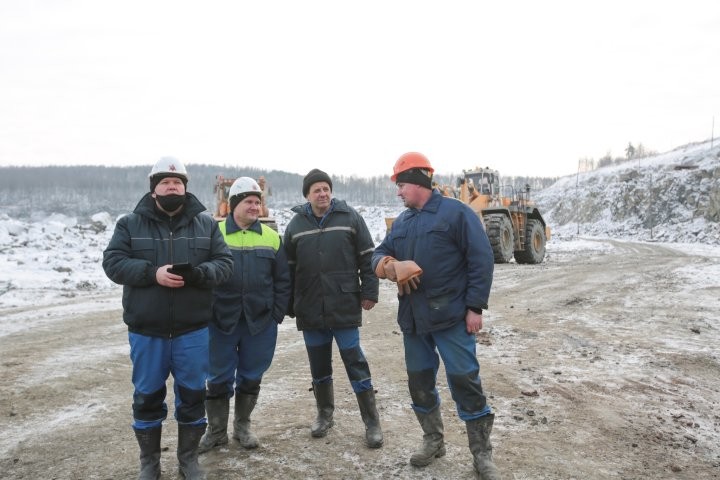 В Брестской области на «Граните» провели конкурс профмастерства среди экскаваторщиков. Их навыки впечатляют