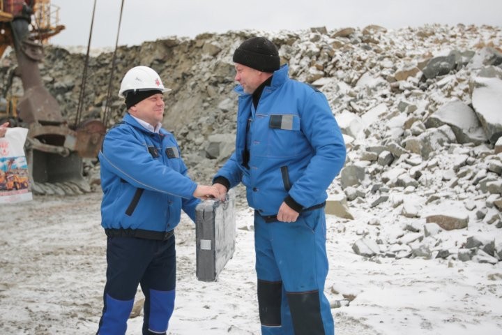 В Брестской области на «Граните» провели конкурс профмастерства среди экскаваторщиков. Их навыки впечатляют