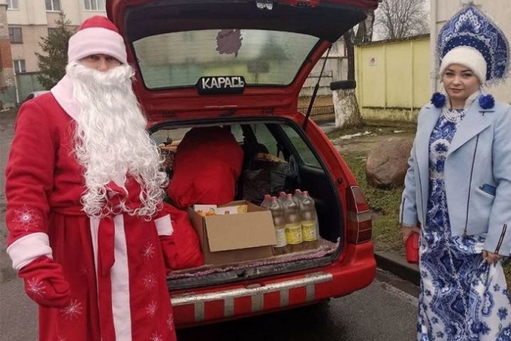 Кобринчане собрали порядка 50 подарков детям, которые встречали Новый год в больнице