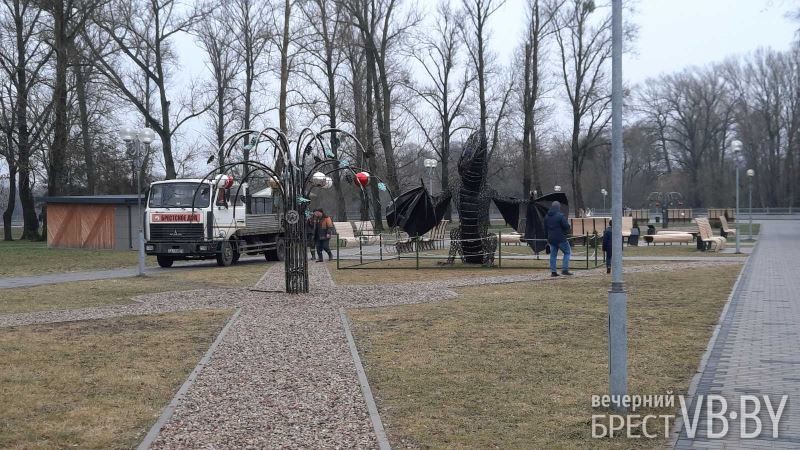 Брест готовится к фестивалю «Берестейские сани»