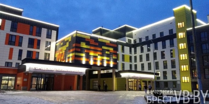 Брестчане приближают открытие поликлиник в заречном районе.