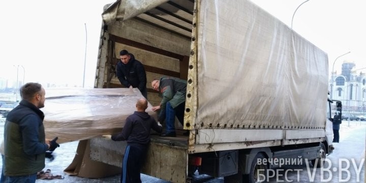 Брестчане приближают открытие поликлиник в заречном районе.