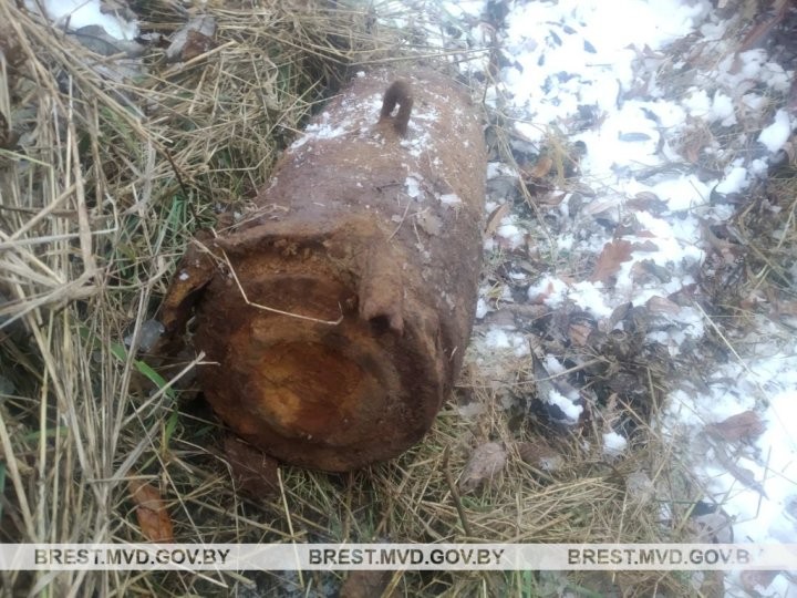 В Кобринском районе обнаружена авиабомба времен Великой Отечественной войны