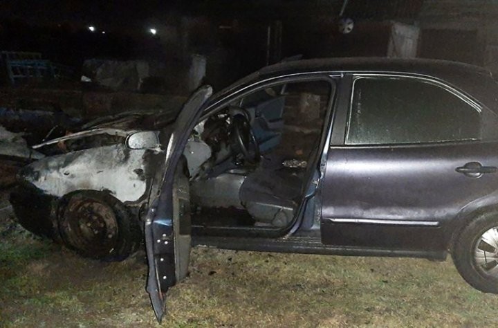 В Брестской области горел автомобиль