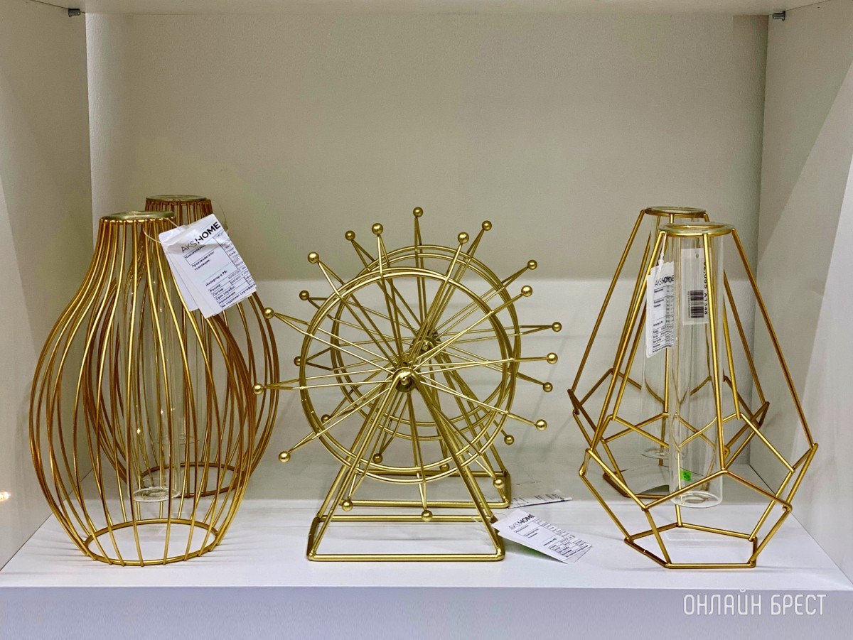 Новый салон мебели «АksHome» открылся в ТЦ «Корона» на Машерова. Выбор кухонных столов, стульев и кресел удивляет!