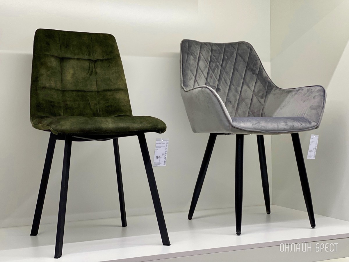 Новый салон мебели «АksHome» открылся в ТЦ «Корона» на Машерова. Выбор кухонных столов, стульев и кресел удивляет!