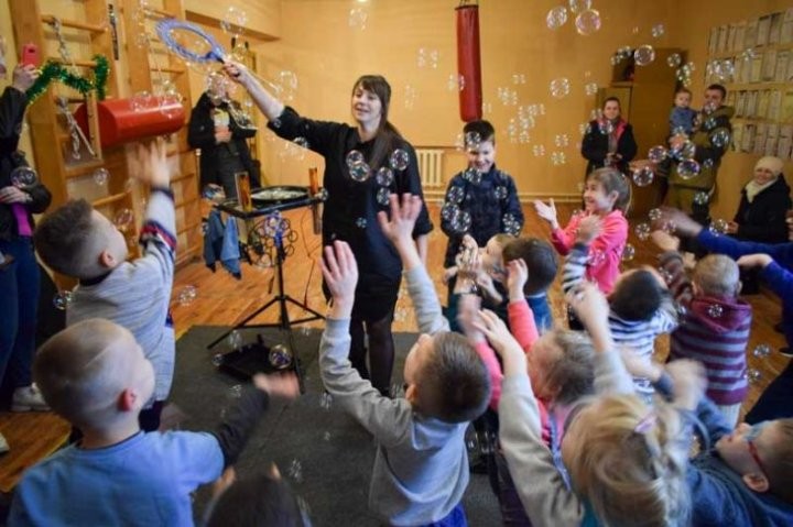 Кобринской детской деревне исполнилось 27 лет – праздник ребятам устроили волонтеры, аниматоры и представители бизнеса