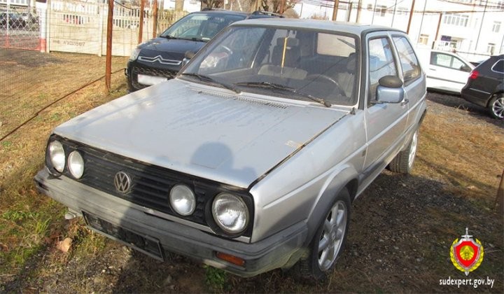 Пьяный житель Ивацевичей на время лишился автомобиля. Но не за пьяную езду, а за перебитый VIN