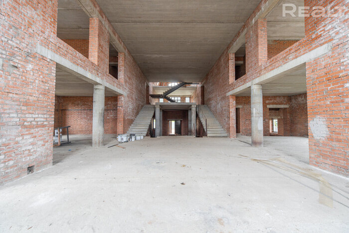 Самый дорогой из продающихся домом в Беларуси. Сколько он стоит?