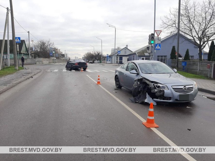 В Бресте на перекрестке Пионерская-Пушкинская произошло ДТП. Подробности