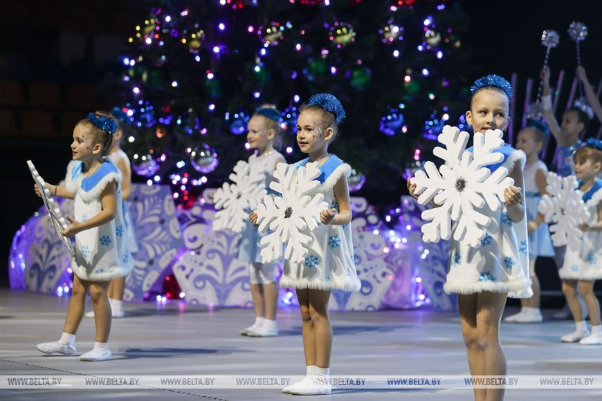 В Бресте проходит губернаторская елка