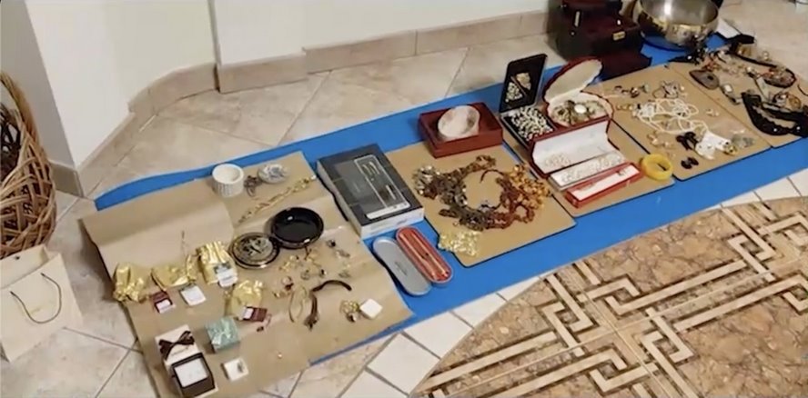 Вот это масштабы! Риелтор, работавшая с «элиткой», обманывала клиентов и друзей, следователи подсчитали ущерб