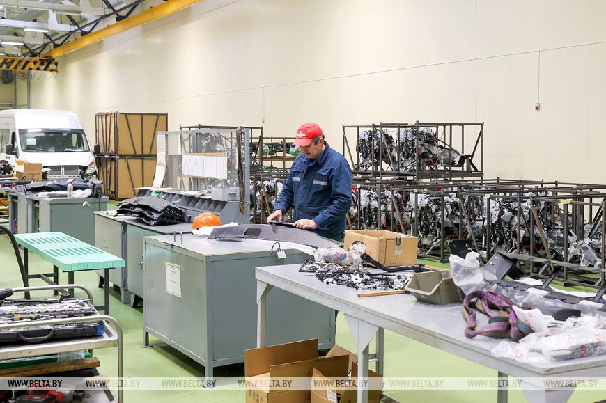 В Бресте дали старт белорусско-российскому проекту по сборке спецавтомобилей