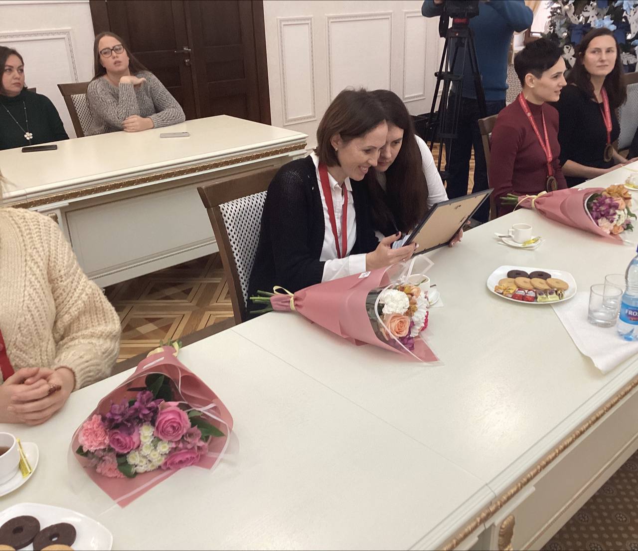 В брестском горисполкоме чествовали женскую волейбольную команду «Прибужье».