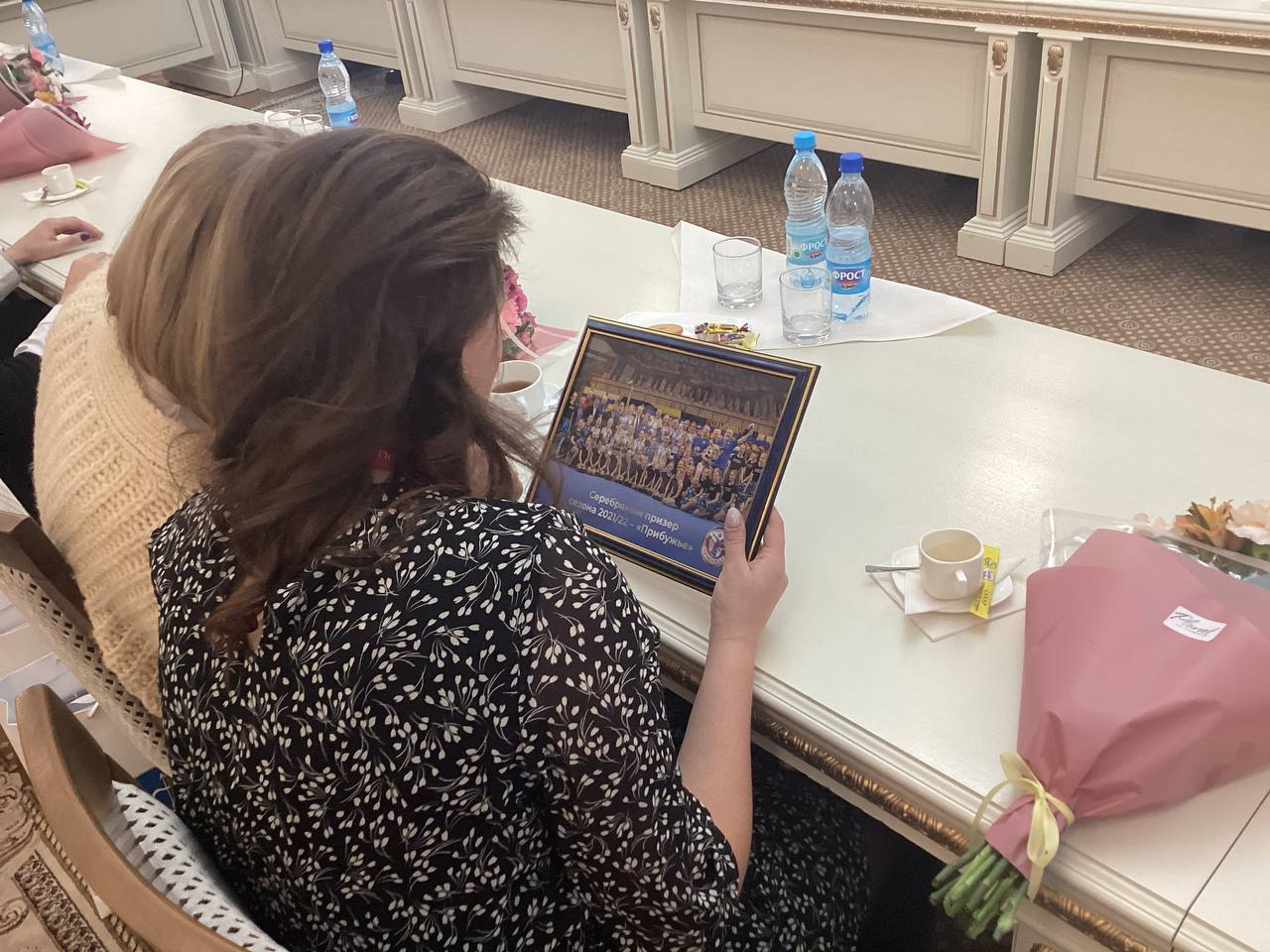 В брестском горисполкоме чествовали женскую волейбольную команду «Прибужье».