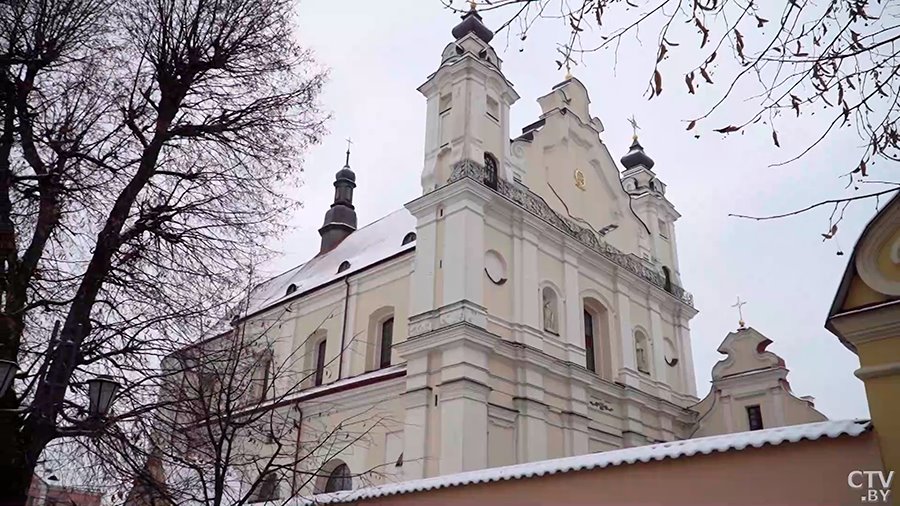 Костёл Успения в Пинске – одно из чудес Беларуси. Показываем этот шедевр барокко