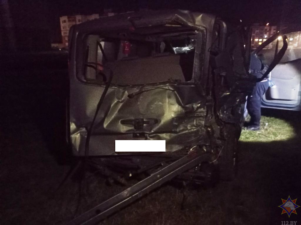 Две легковушки и микроавтобус столкнулись на М10 в Ивановском районе