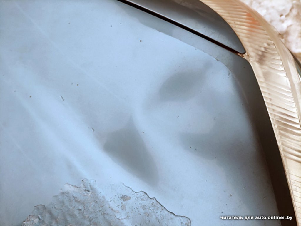 С фуры в лобовое летит льдина. Кто будет виноват, если она разобьет стекло?