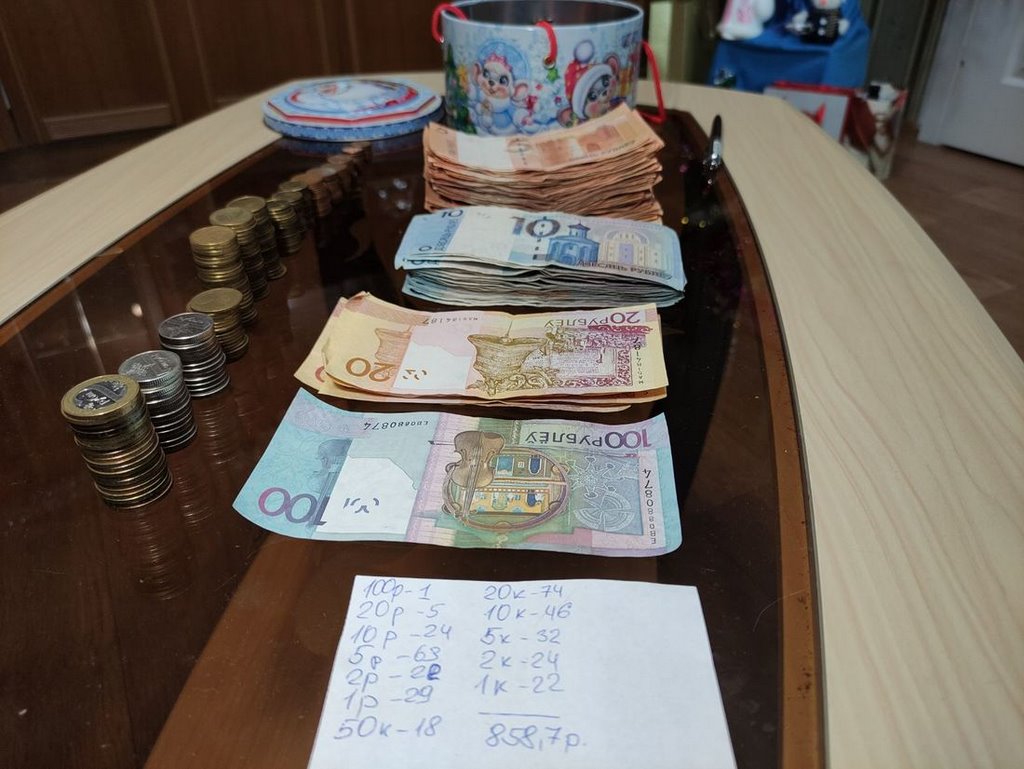 Белорус год копил деньги по хитрой схеме. Посмотрите, сколько ему удалось накопить