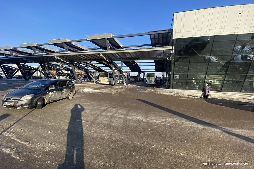 «Два дня жизни впустую». Белорус рассказал о своей худшей автобусной поездке из Варшавы в Минск