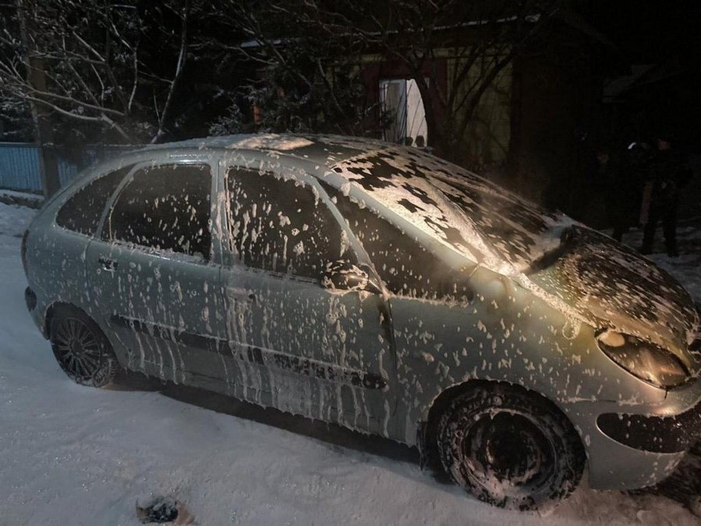 В Каменце горел легковой автомобиль