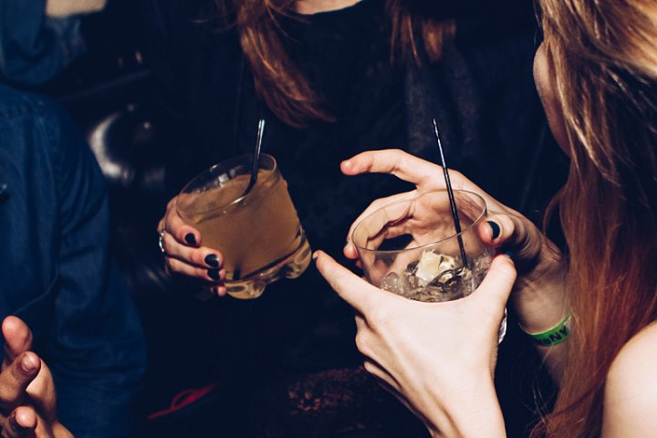 Чем могут закончиться подростковые «флэты», рассказали в милиции