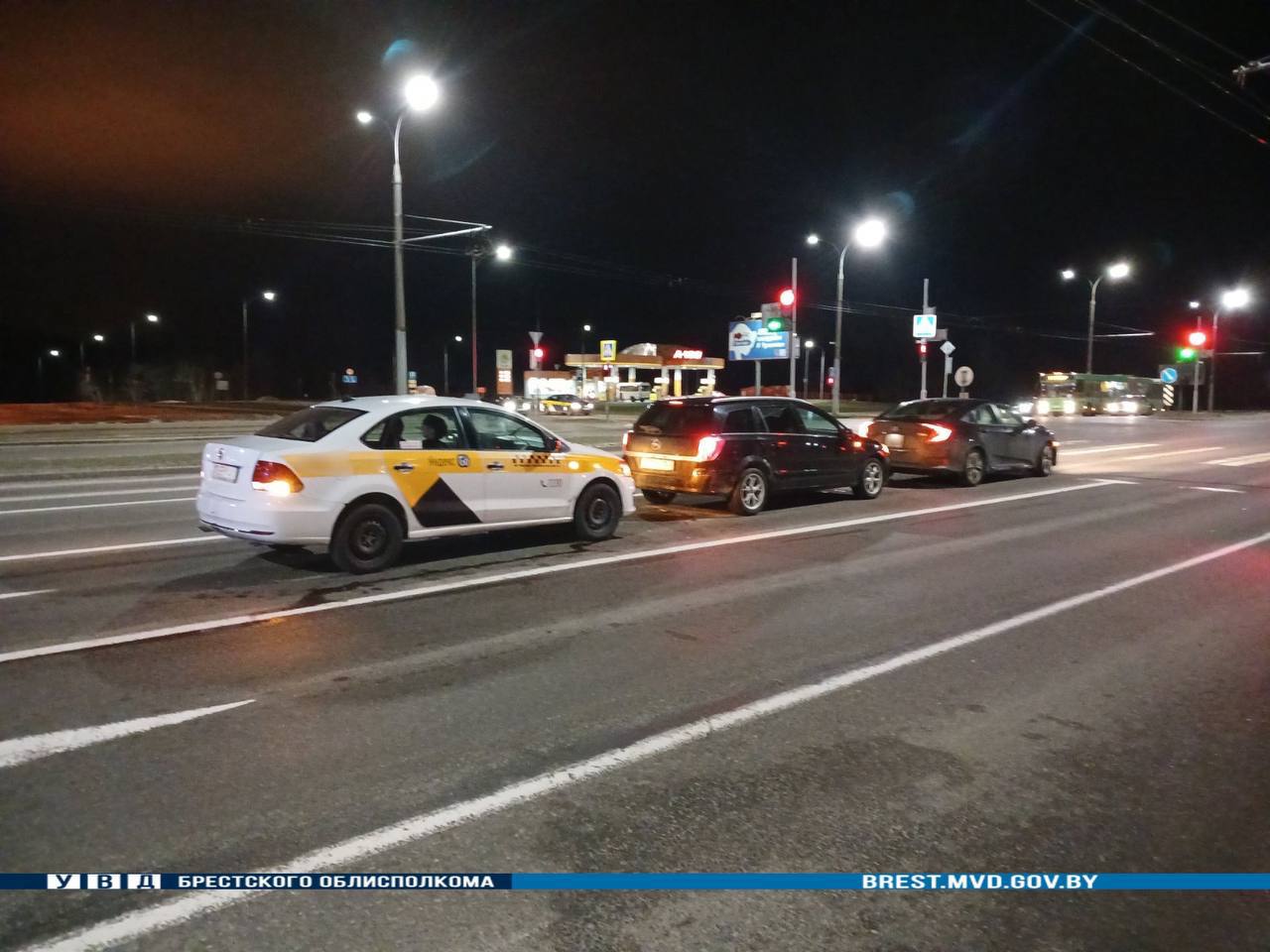 В Бресте водитель автомобиля Volkswagen скрылся с места ДТП