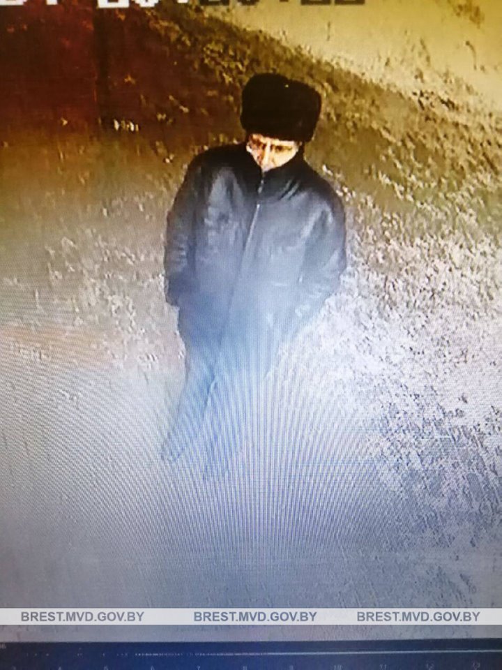 В Бресте разыскивают посетителя «Копеечки» на Кижеватова