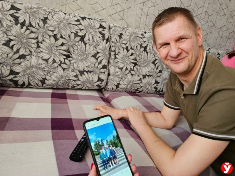 «О свадьбе никому не рассказали. Боялись, что не дадут быть вместе». История семьи с ДЦП