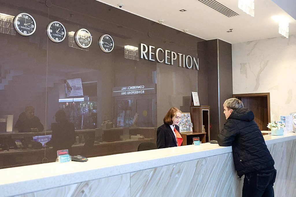 Итальянец более трех лет живет в минском отеле: все началось с «ковида»