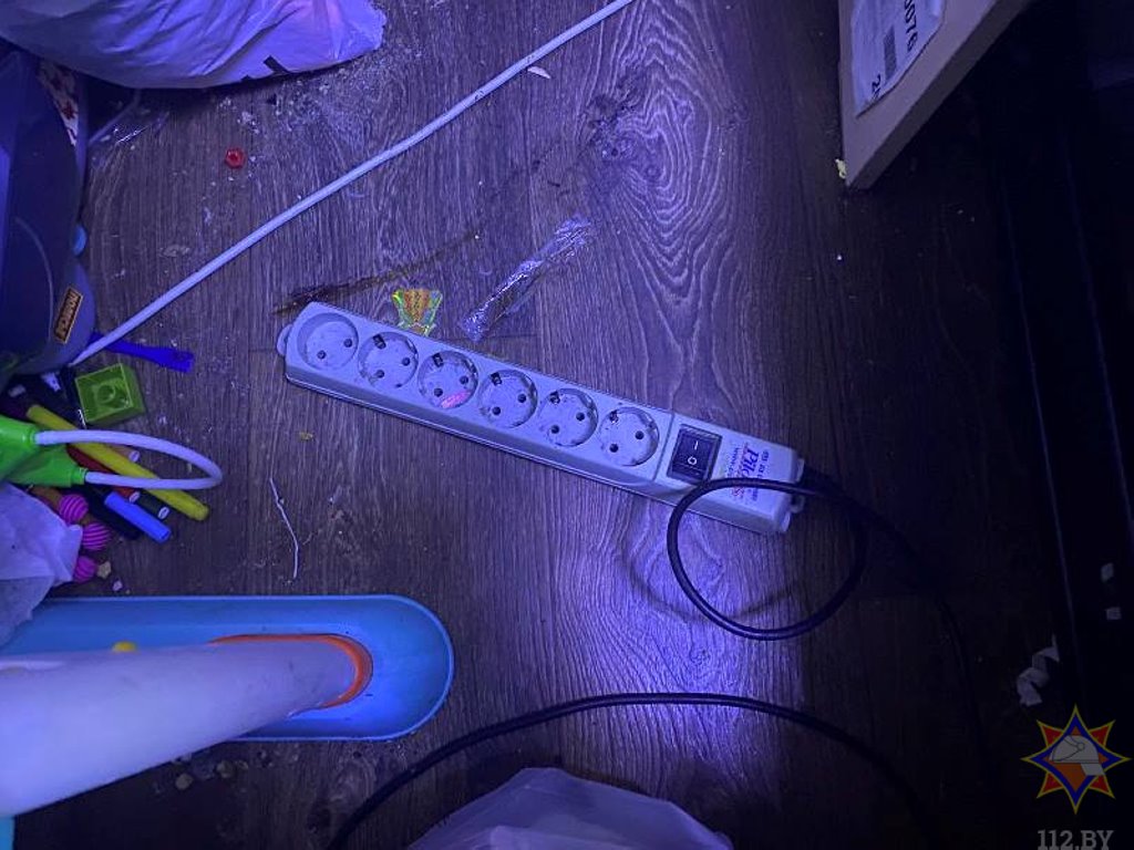 В Витебске мать и дочь получили ожоги от самопроизвольного загорания повербанка