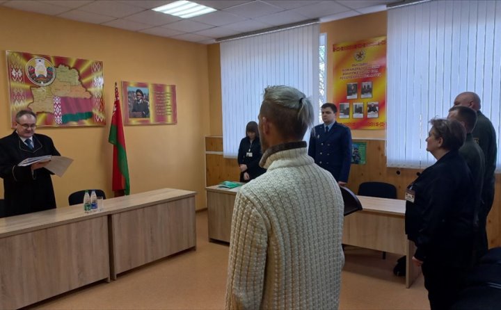 Неявка в военкомат обернулась для жителя Дрогичинского района штрафом в 90 базовых (3,6 тыс. рублей)