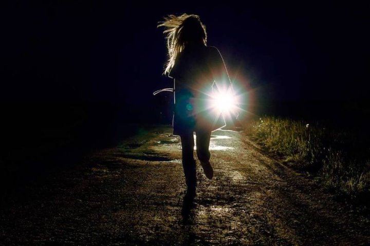 В Слониме девочка ночью ушла из дома: родители проснулись утром – а ребенка нет. Что было дальше?