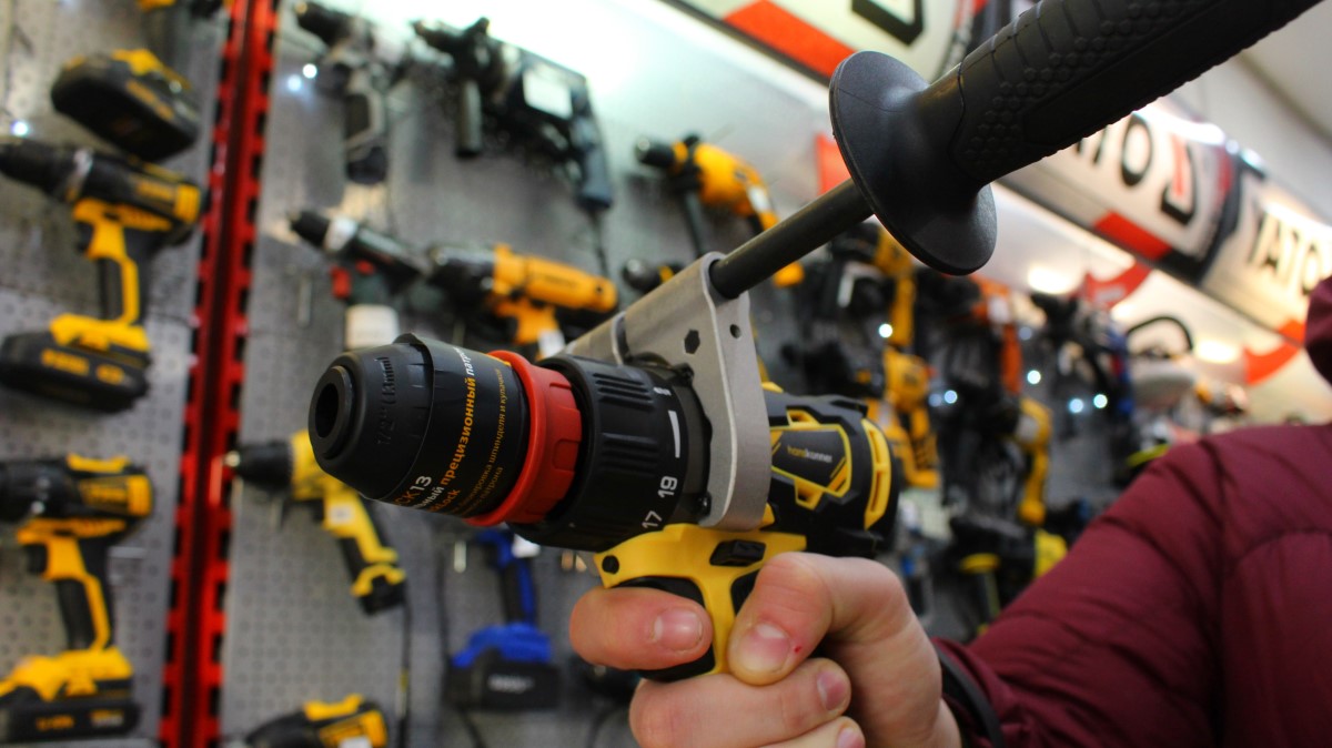 Надежным мужчинам дарите надежные инструменты в магазинах «АмайзТрейд» в Бресте