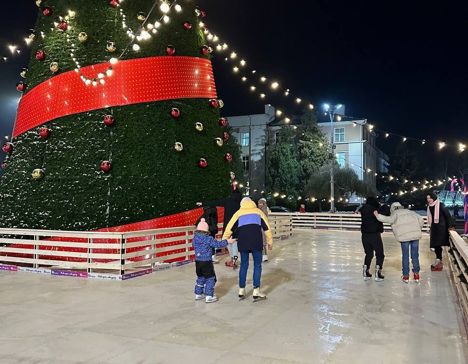 Стало известно, куда переедет каток с пл.Ленина в Бресте