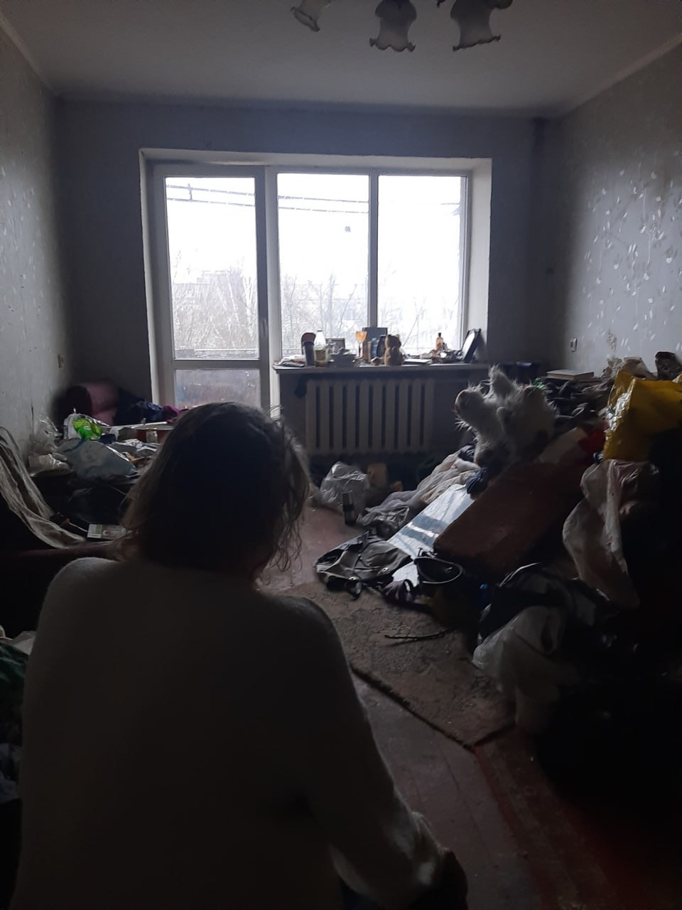 Белоруска превратила свою квартиру в свалку