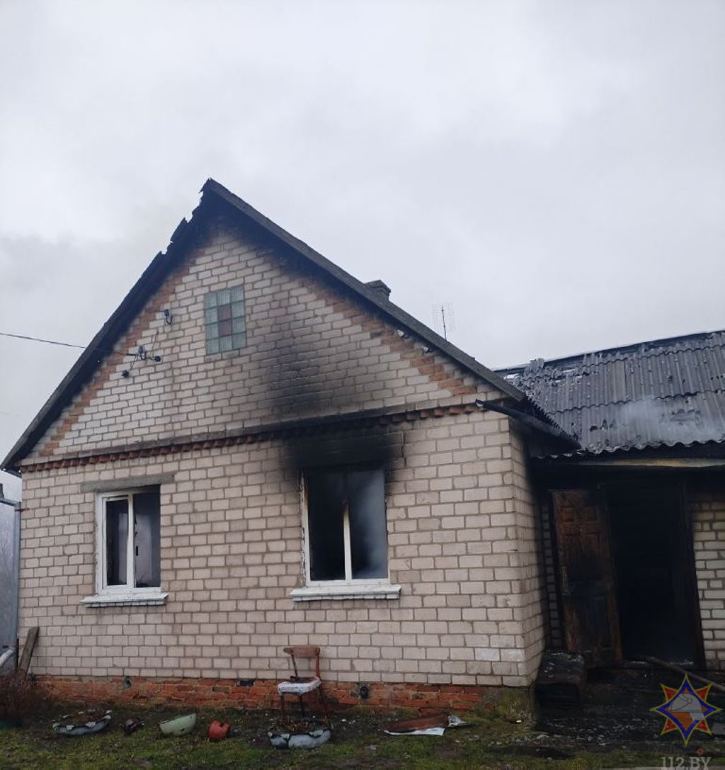 В Кобринском районе соседки спасли пенсионера