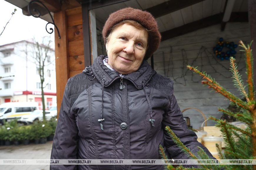 В Бресте заработали елочные базары