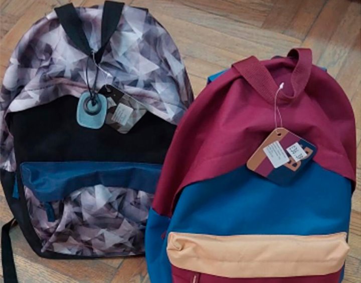 Госстандарт нашел детские рюкзаки, с которыми нельзя ходить в школу