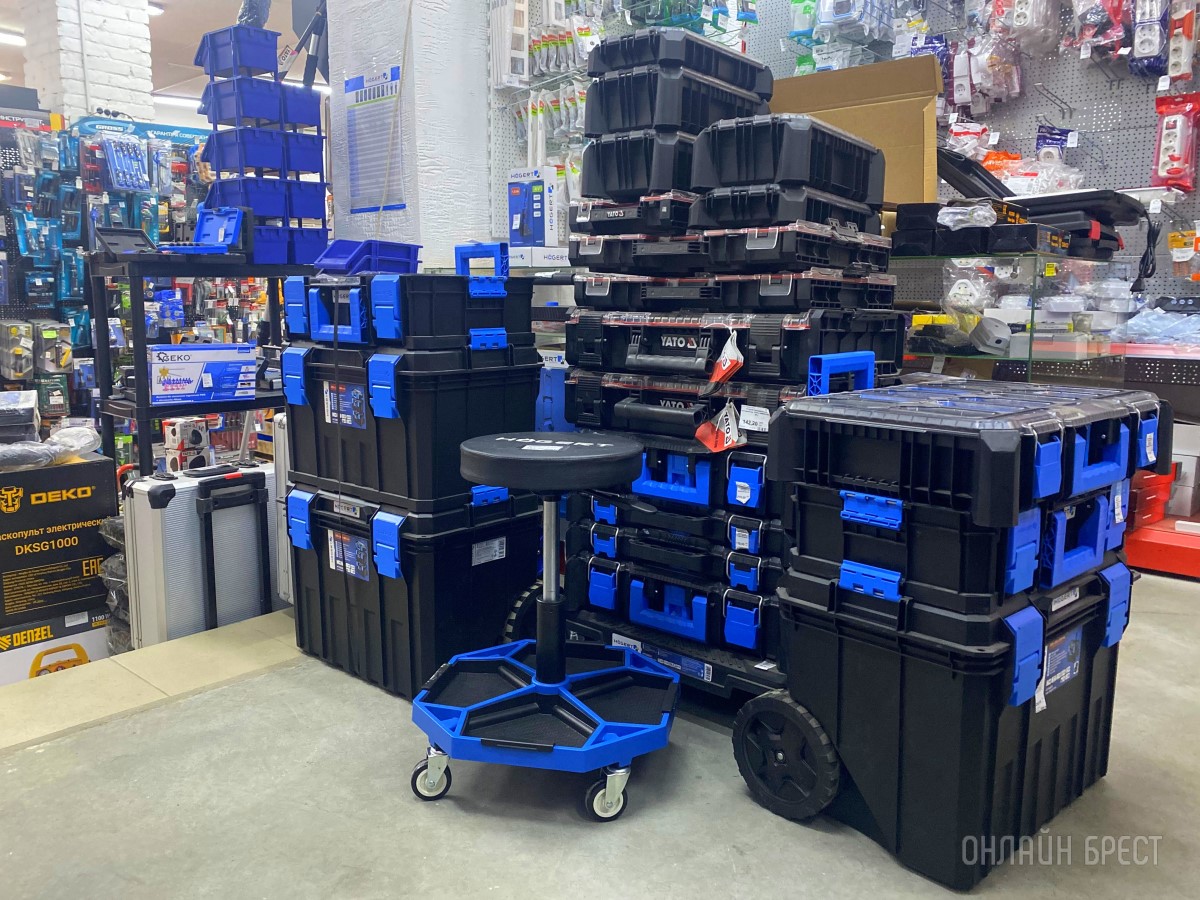 Новый Год близко... Выбирайте нужные подарки для любимых мужчин в сети магазинов «АмайзТрейд» в Бресте