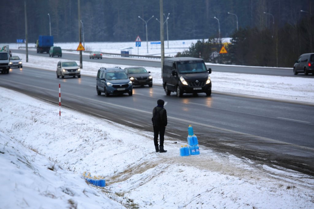 Продавцов незамерзаек на обочинах больше нет. Куда все подевались?